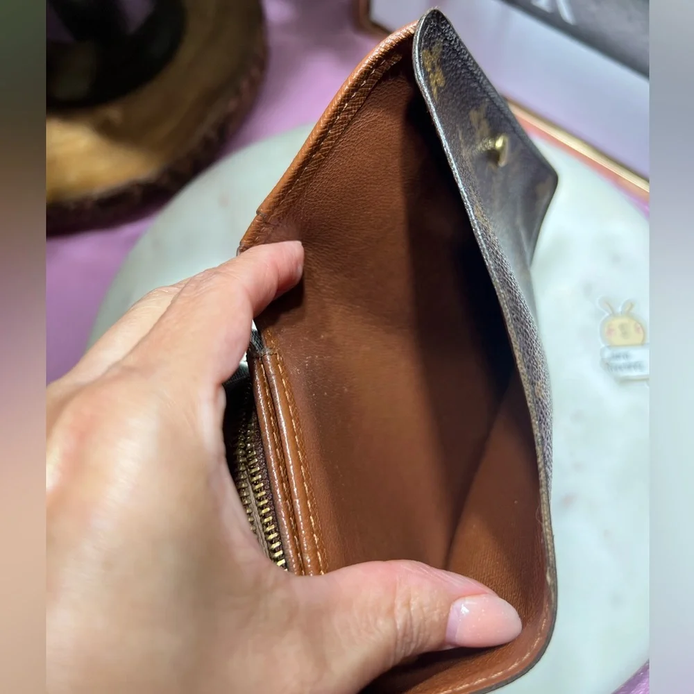 Louis Vuitton Monogram Porte Monnaie Tresor Wallet GUC